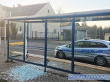Siechnice: Policja zatrzymała sprawcę zniszczenia przystanku: Zero tolerancji dla niszczenia mienia - zdjęcie