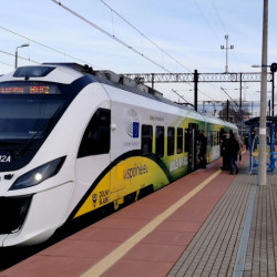 aktualnosci-Koleje Dolnośląskie zachęcają do udziału w badaniu satysfakcji pasażerów
