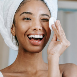 aktualnosci-Mikrouszkodzenia skóry a jej naturalna regeneracja – jak wspierać długowieczność skóry?