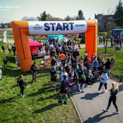 aktualnosci-Relacja z I Charytatywnego Biegu i Marszu Nordic Walking im. Małgorzaty Kowcz w Smardzowie