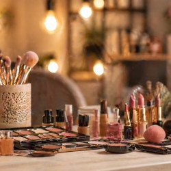 aktualnosci-Warsztaty makijażu dziennego w Kotowicach. Naucz się szybkiego i naturalnego make-upu