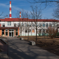 aktualnosci-80 lat historii, wspomnień i pokoleń. Jubileusz Szkoły Podstawowej nr 1 w Siechnicach