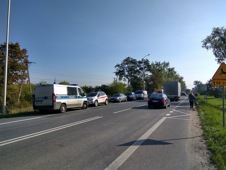 Radwanice: pożar hali produkcyjnej