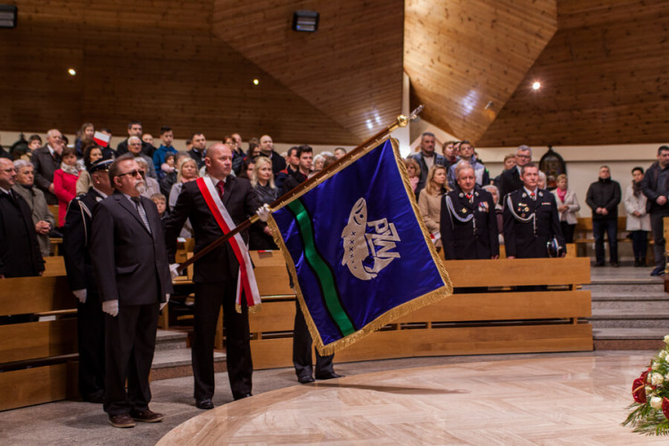 Fotorelacja z obchodów Święta Konstytucji i Dnia Strażaka