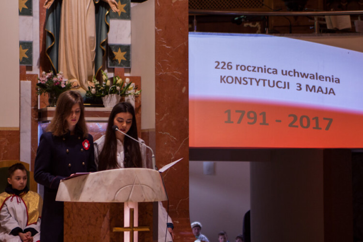 Fotorelacja z obchodów Święta Konstytucji i Dnia Strażaka