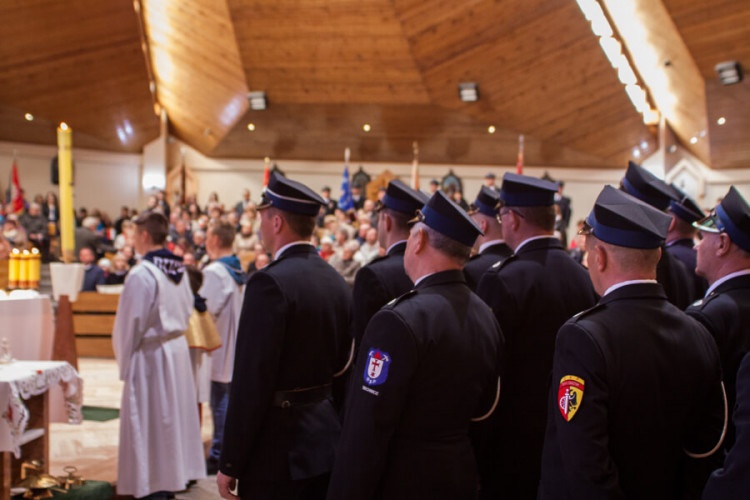 Fotorelacja z obchodów Święta Konstytucji i Dnia Strażaka