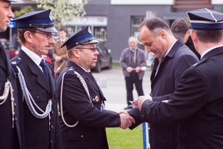 Fotorelacja z obchodów Święta Konstytucji i Dnia Strażaka