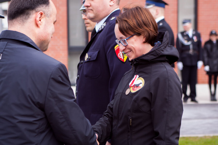 Fotorelacja z obchodów Święta Konstytucji i Dnia Strażaka