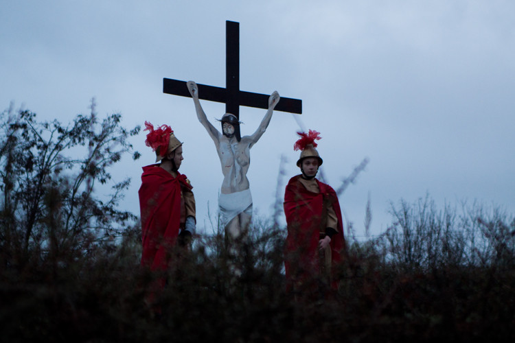 Droga Krzyżowa ulicami Siechnic - fotorelacja, video