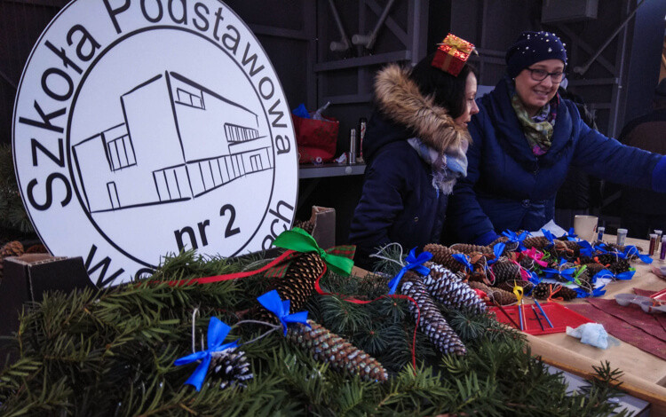 Jarmark Bożonarodzeniowy na siechnickim targowisku - zdjęcia
