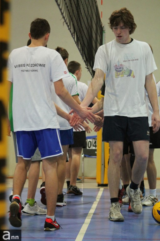 Nocny Turniej Siatkówki 2014