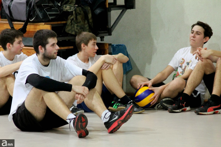 Nocny Turniej Siatkówki 2014