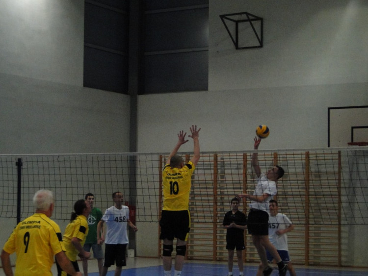 Nocny Turniej Siatkówki 2014