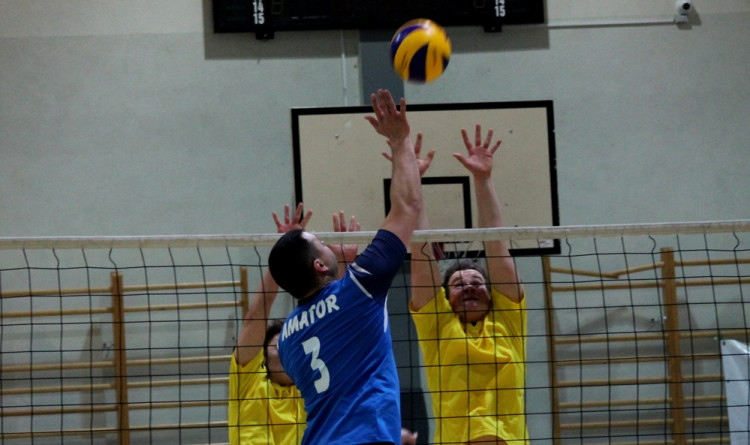 Nocny Turniej Siatkówki 2015