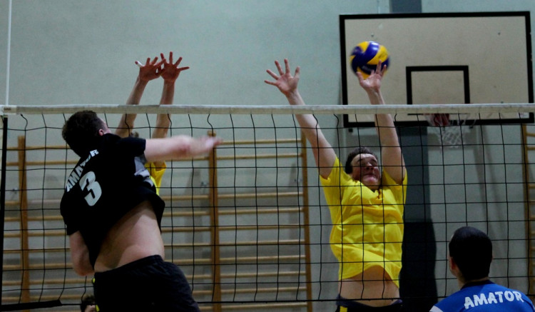 Nocny Turniej Siatkówki 2015