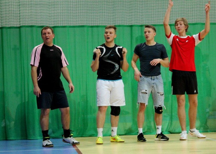 Nocny Turniej Siatkówki 2015