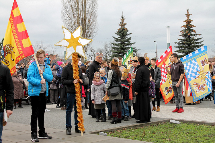 Orszak Trzech Króli w Siechnicach [zdjęcia]