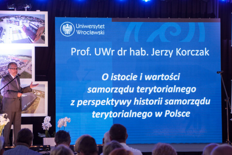 Fotorelacja z uroczystej sesji Rady Miejskiej w Siechnicach