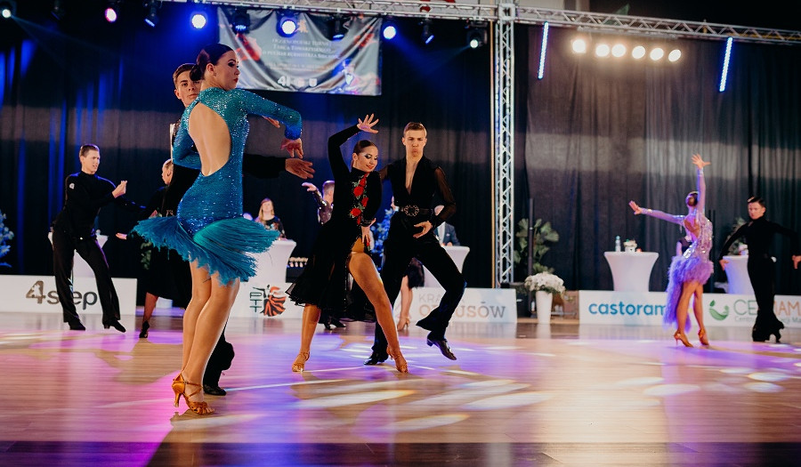 Siechnice: II Ogólnopolski Turniej Tańca Towarzyskiego o Puchar Burmistrza Siechnic