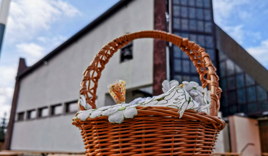Siechnice: Wielkanoc w parafii w Siechnicach. Nabożeństwa, rezurekcja, święcenie pokarmów