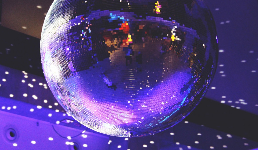 Siechnice: Komediowy spektakl Disco Poland w Klubie Relaks