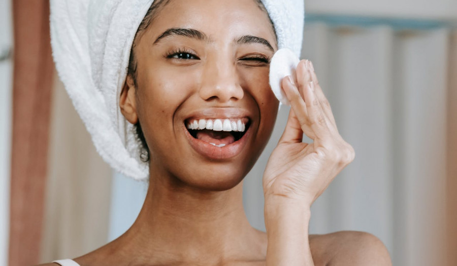 Siechnice: Mikrouszkodzenia skóry a jej naturalna regeneracja – jak wspierać długowieczność skóry?