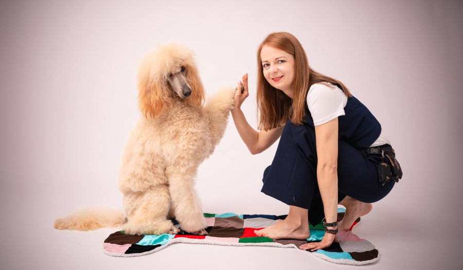 Siechnice: Pudel terapeuta odwiedzi bibliotekę! Wyjątkowe zajęcia dla dzieci
