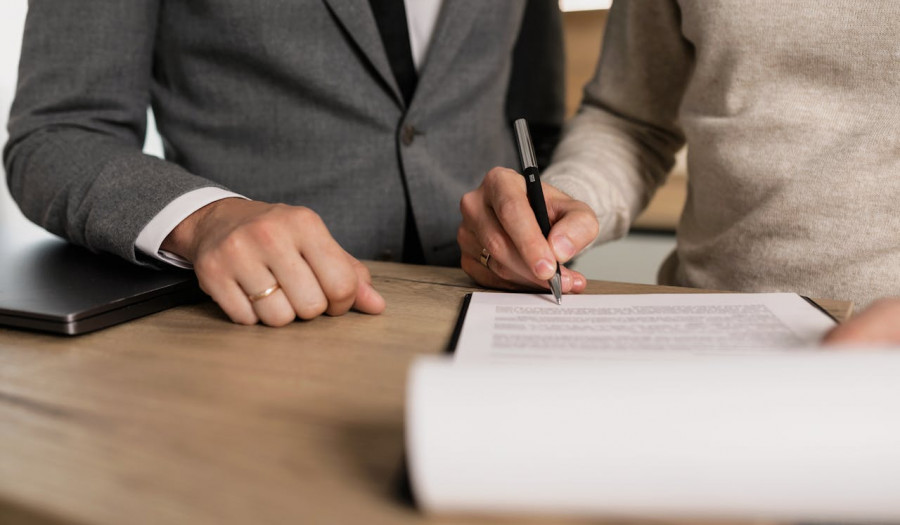 Siechnice: Nieruchomość nabyta w spadku a obowiązki podatkowe – terminy i formalności