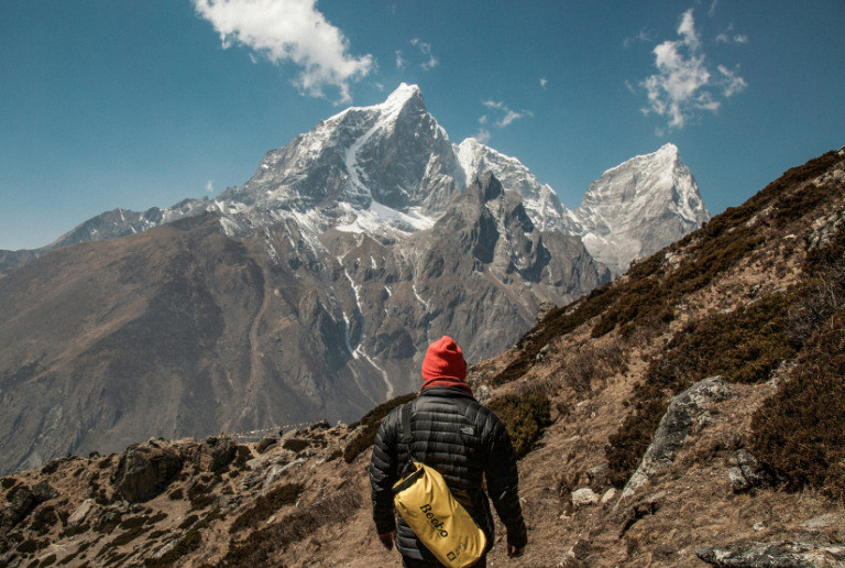 Siechnice: Jak zaplanować wyprawę na Island Peak i Bazę pod Mount Everest?